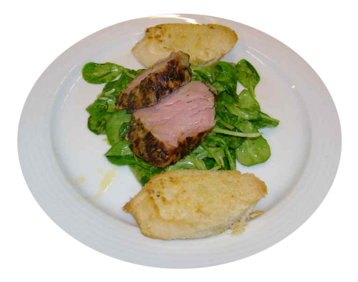 Schweinsfilet in Honigmarinade auf Vogerlsalat Schweinsfilet in Honigmarinade auf Vogerlsalat