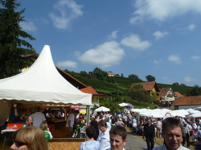 Frutten Stradenberg der Weinberg ruft Kellerstöcklfest